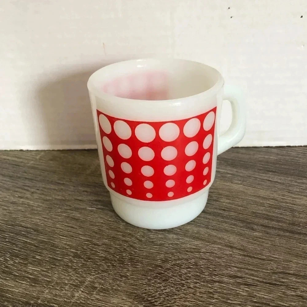 Vtg Anchor Hocking  Milk Glass Mug